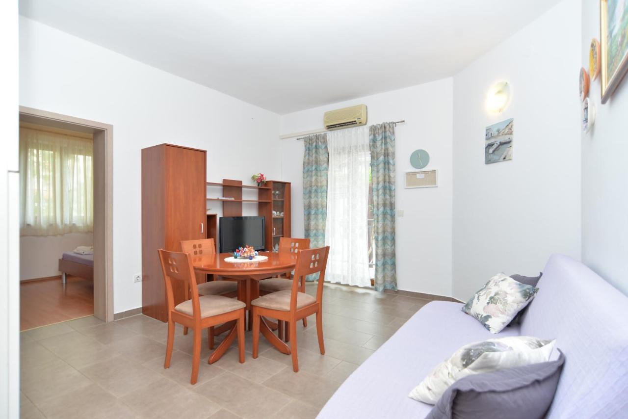 Apartments Mira 1293 Fažana Εξωτερικό φωτογραφία