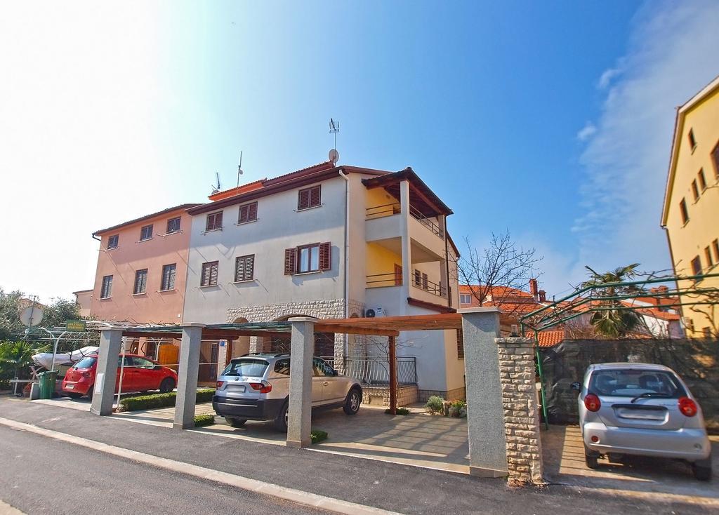 Apartments Mira 1293 Fažana Εξωτερικό φωτογραφία