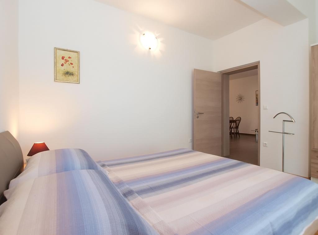 Apartments Mira 1293 Fažana Εξωτερικό φωτογραφία